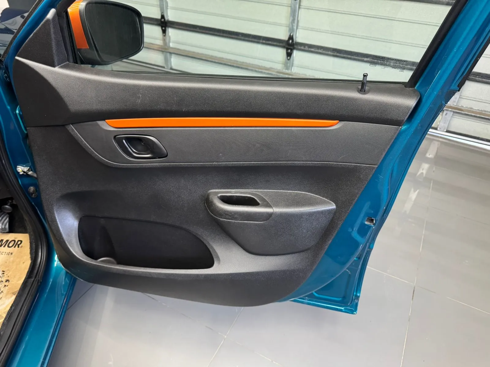 
								2022 Renault Kwid 1.0 Climber Auto full									