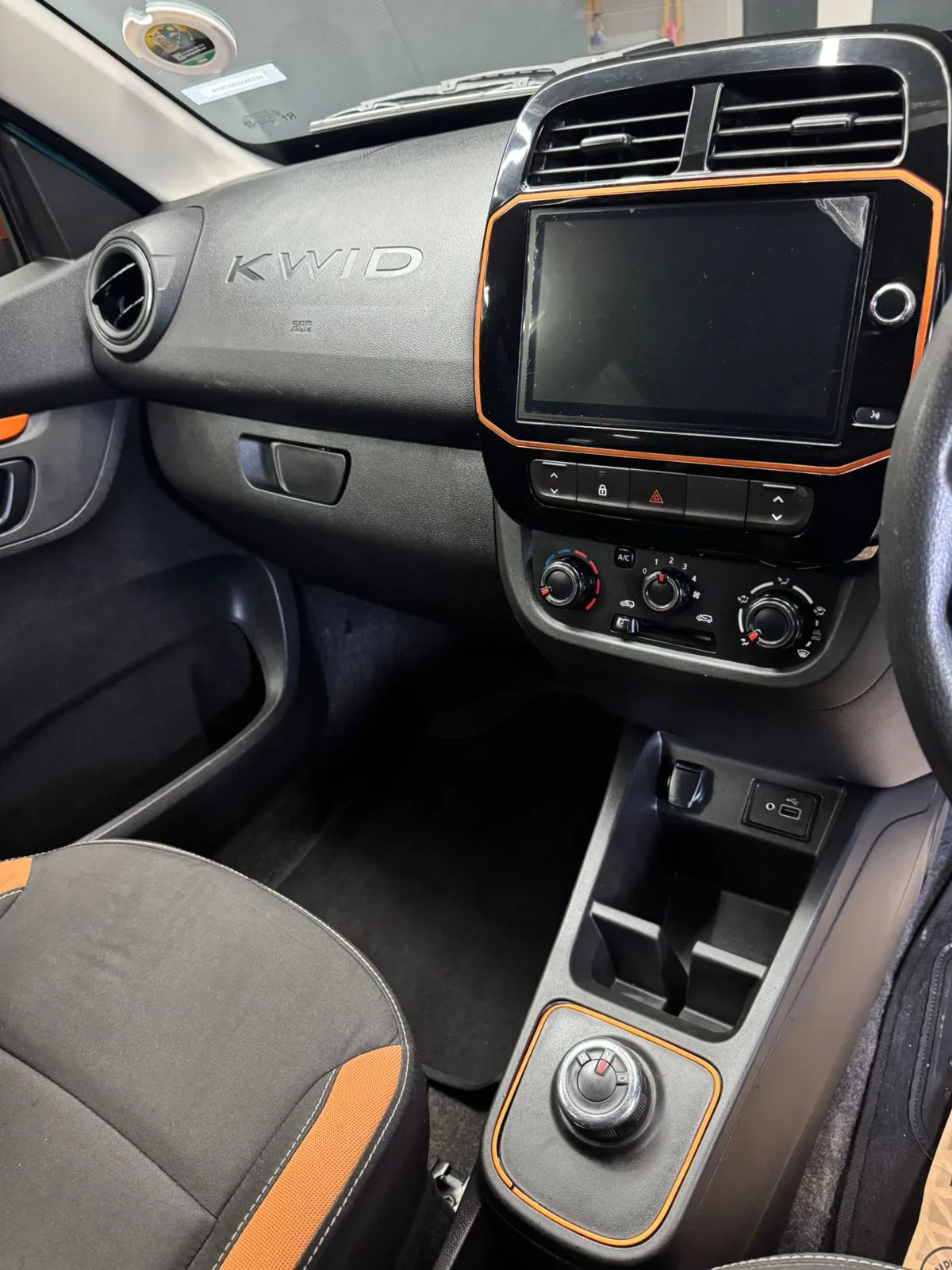 
								2022 Renault Kwid 1.0 Climber Auto full									