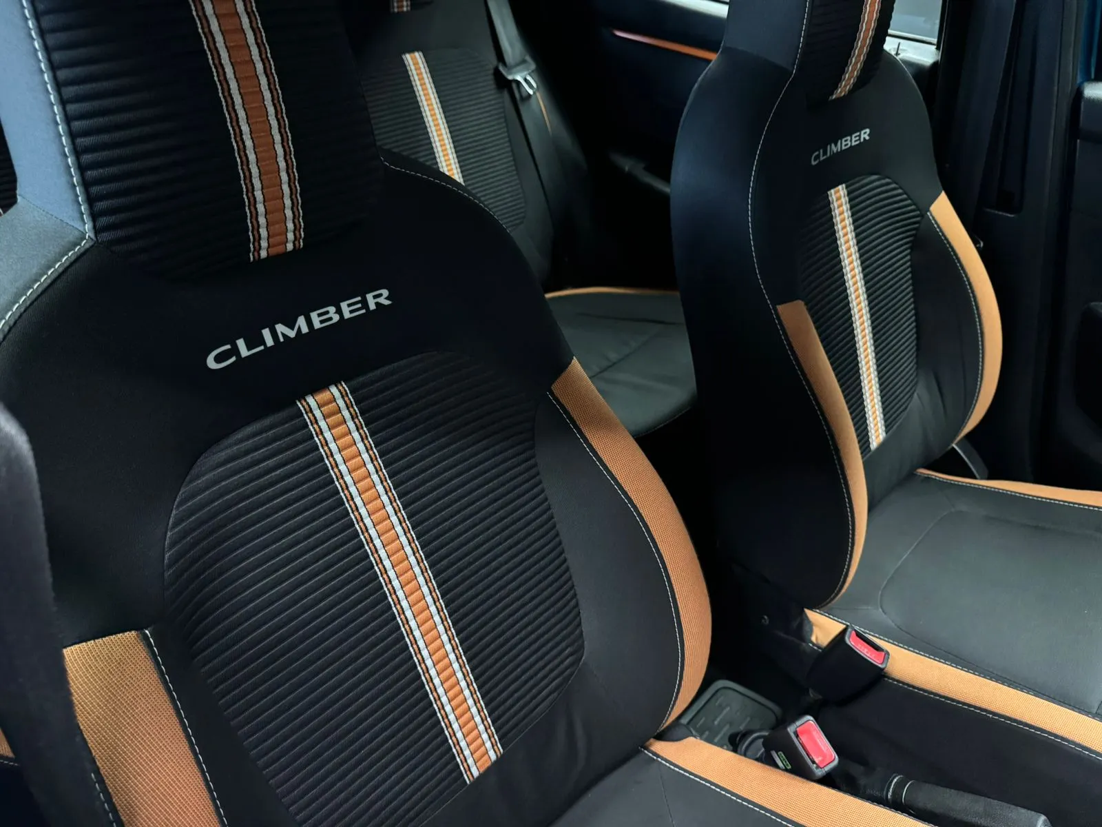 
								2022 Renault Kwid 1.0 Climber Auto full									